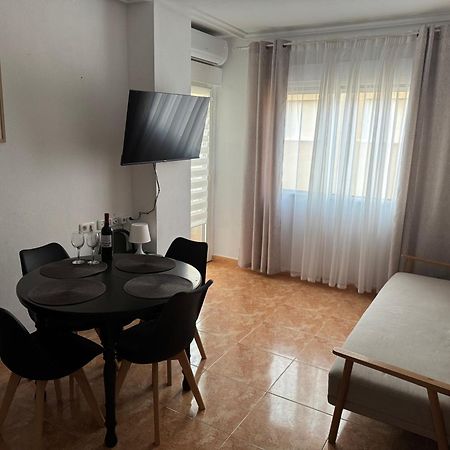Almuden'S Green Apartment, High-Speed Free Wifi, 250M To Beach, The Center Of تورّيفيِخا المظهر الخارجي الصورة